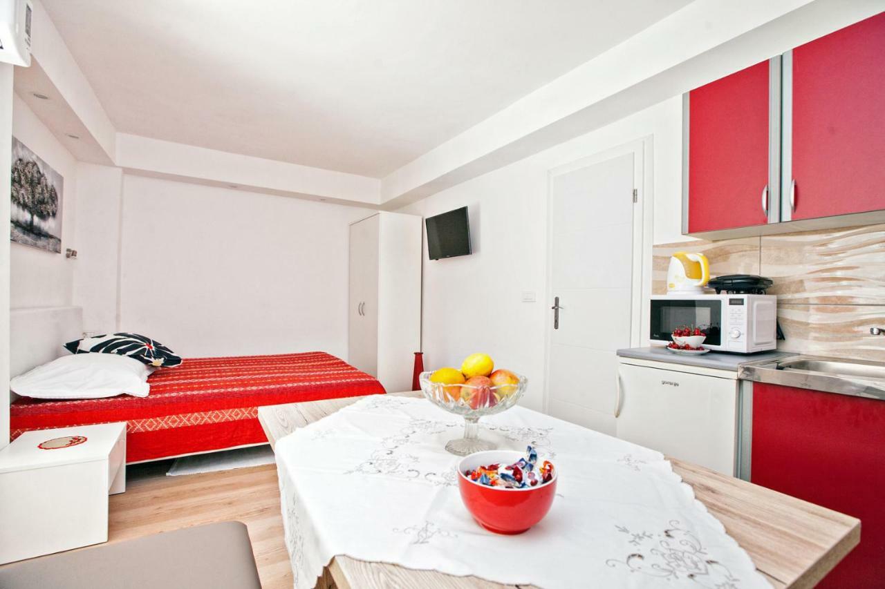 The Garden Rooms & Suites Split Exteriör bild